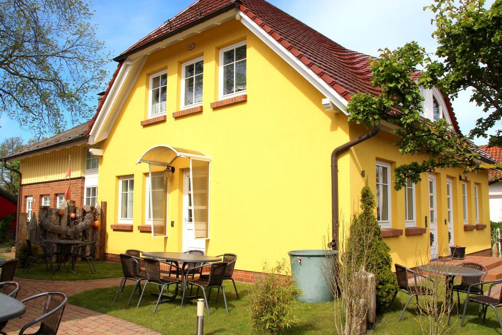 Ferienwohnungen Fruendt Prerow Ruang foto